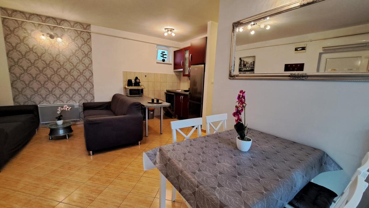 Amulett Suite Apartment Hajdúszoboszló Extérieur photo